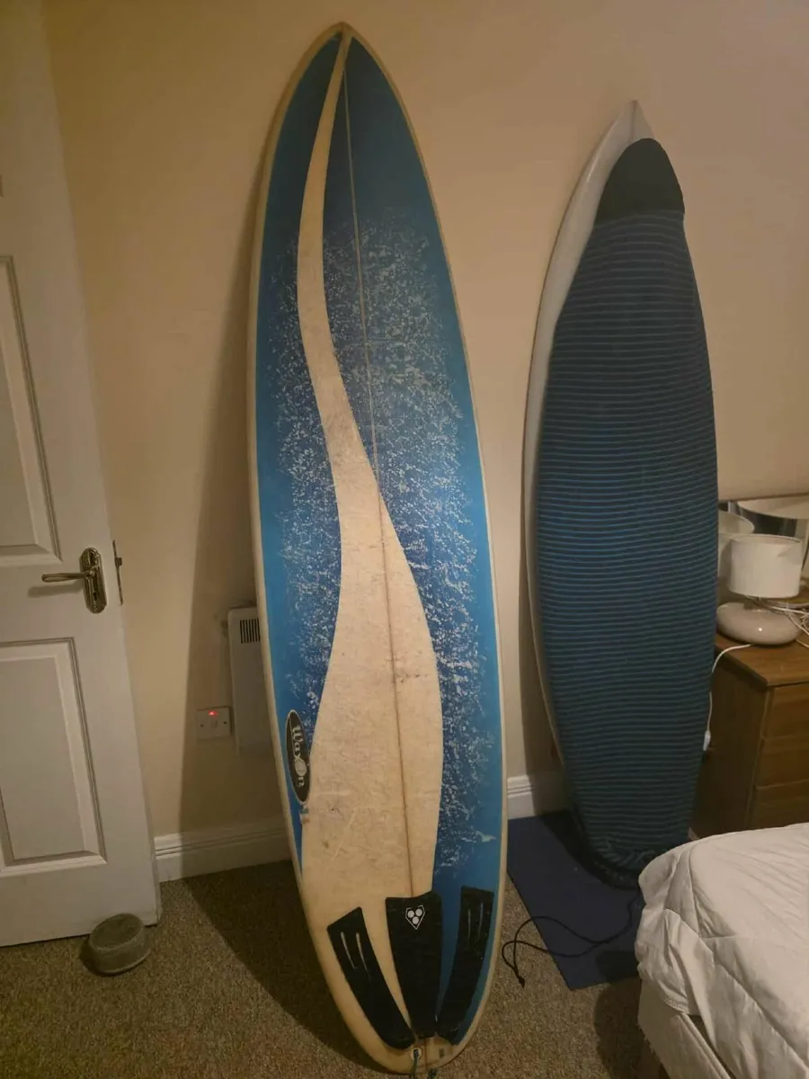 Surfboard - Image 2