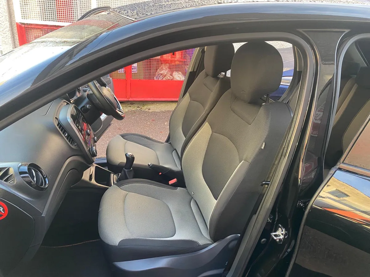 Renault Captur 2015 - Image 3