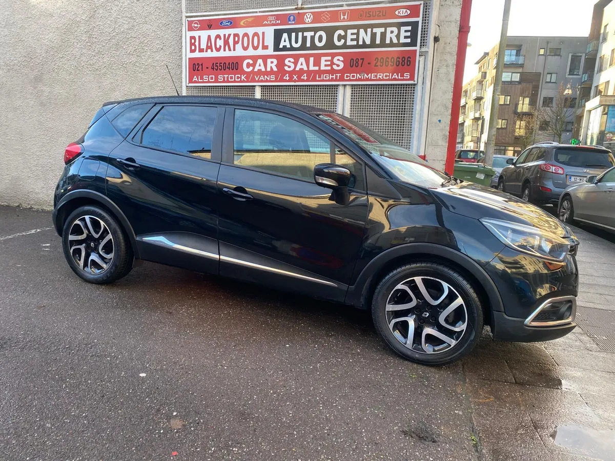 Renault Captur 2015 - Image 1