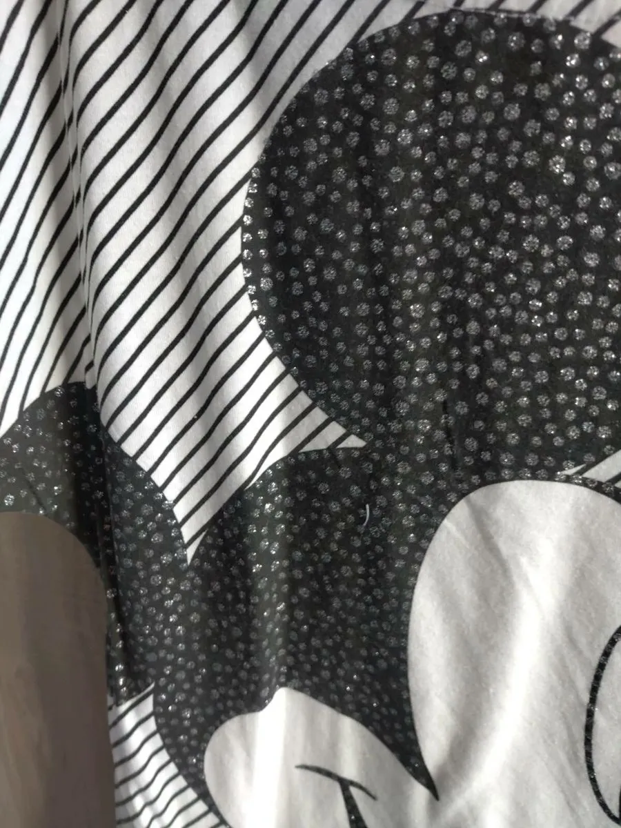 Mickey mouse top fits six eight ten - Image 4