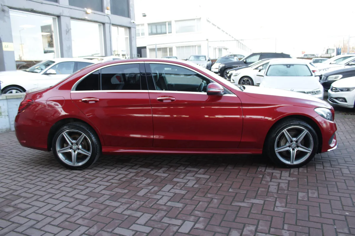 2.0 AMG-LINE 4-MATIC 4DR SALOON AUTOMATIC // STUNN - Image 3