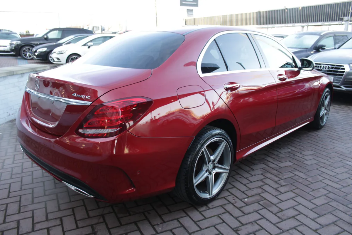 2.0 AMG-LINE 4-MATIC 4DR SALOON AUTOMATIC // STUNN - Image 4