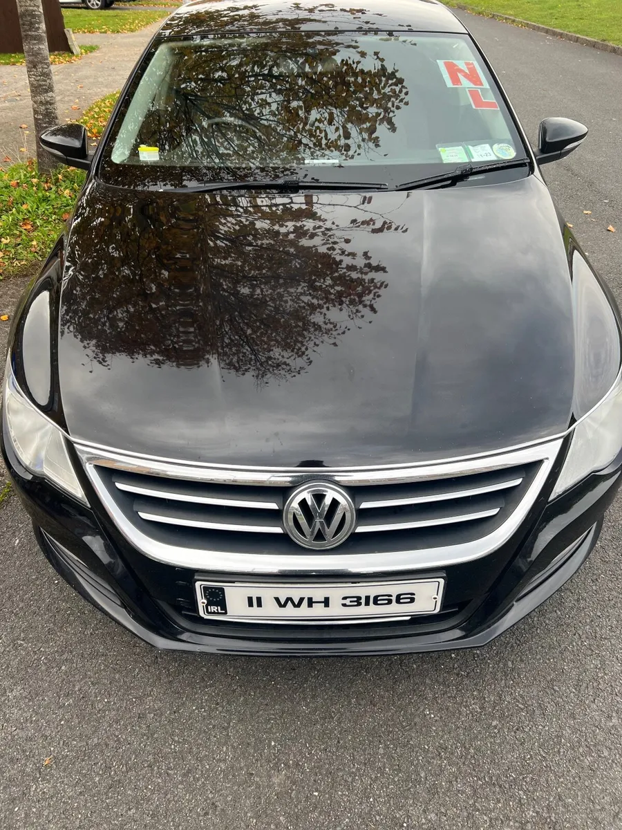Volkswagen Passat 2011 - Image 3