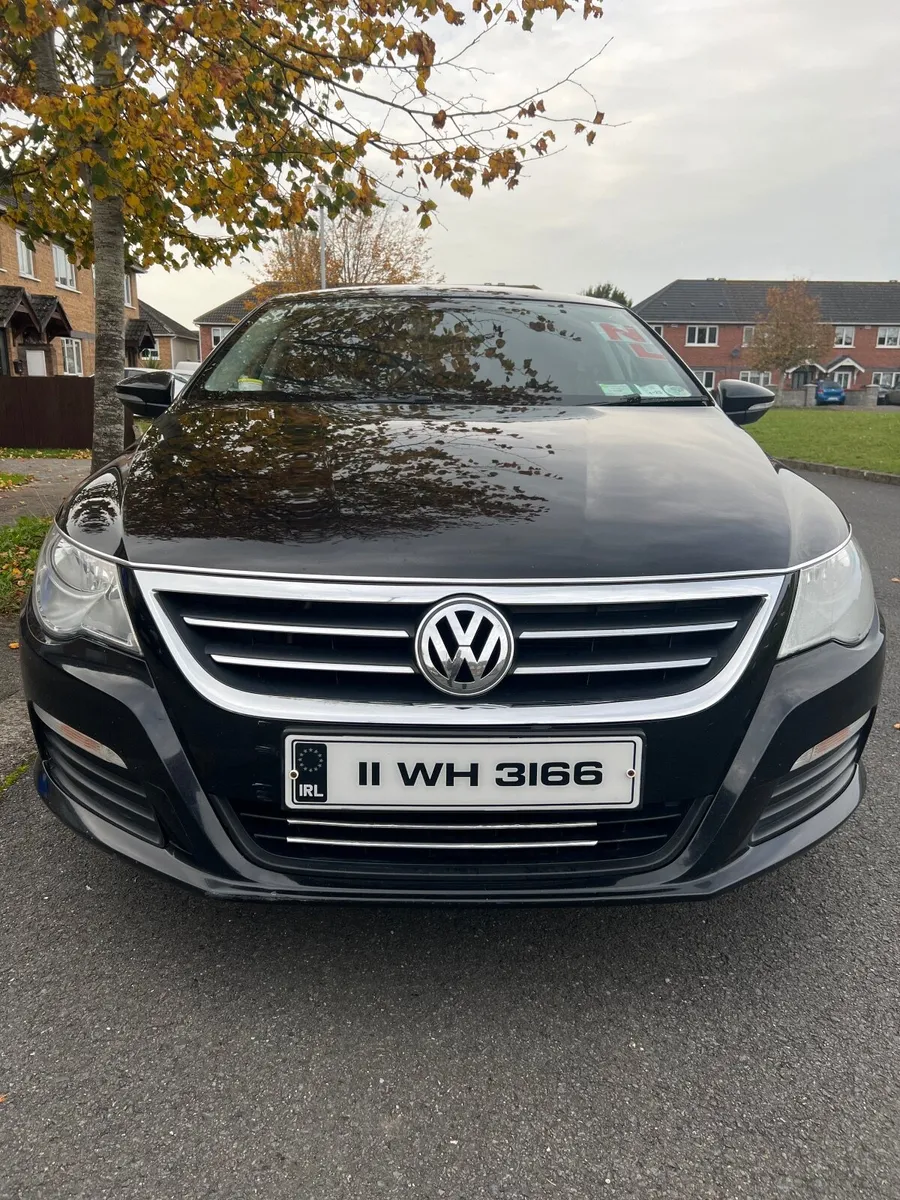Volkswagen Passat 2011 - Image 4