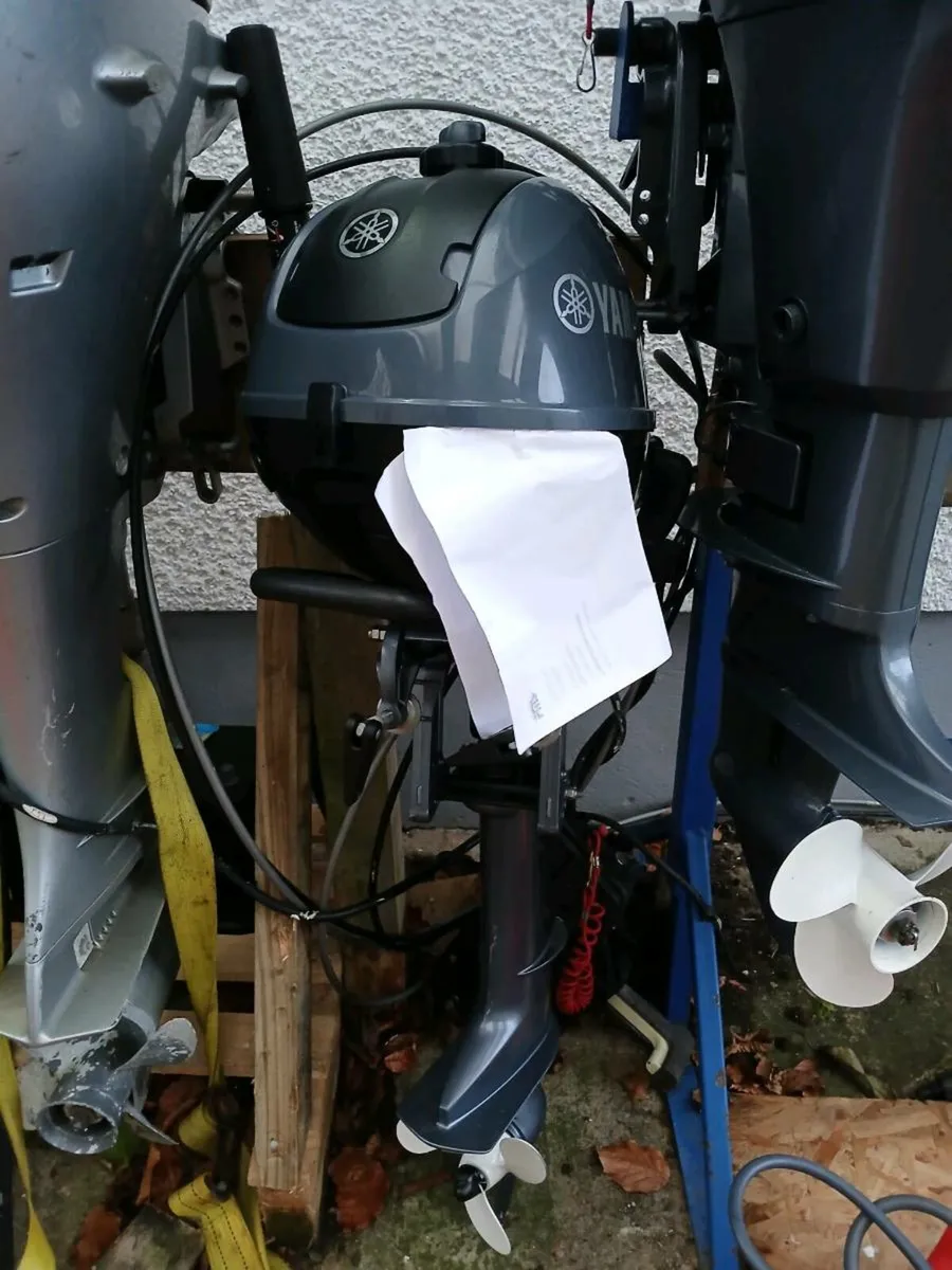 Yamaha 2.5hp short shaft outboard like new