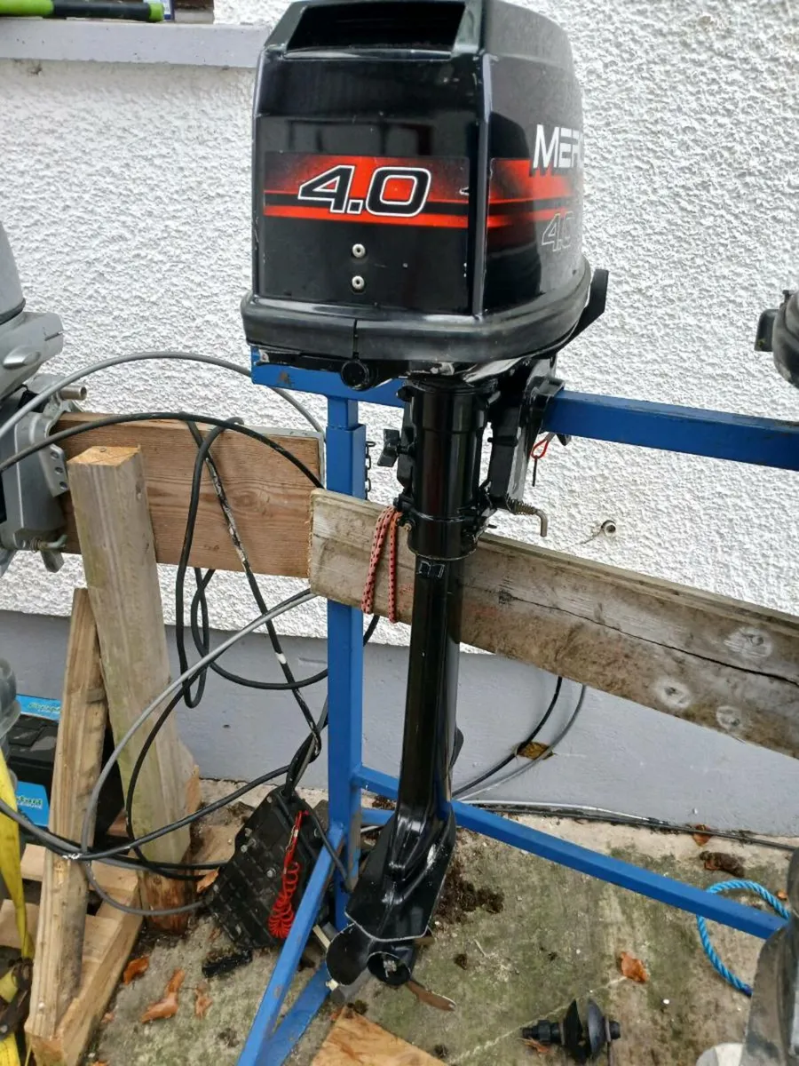 Small mariner outboards 2 stroke - Image 1