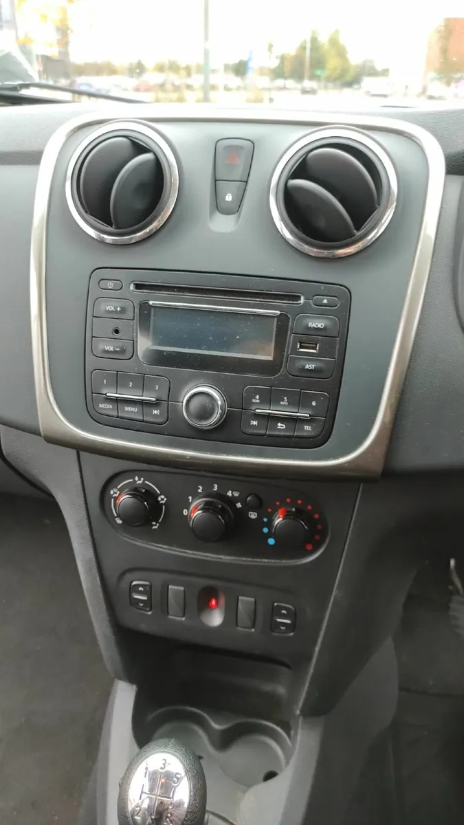 Dacia Sandero Stepway 2016 - Image 2