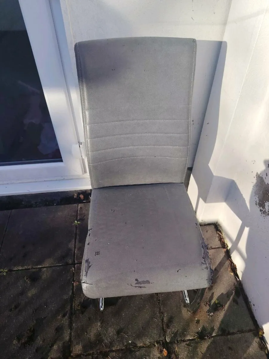 Kitchen table - Image 4