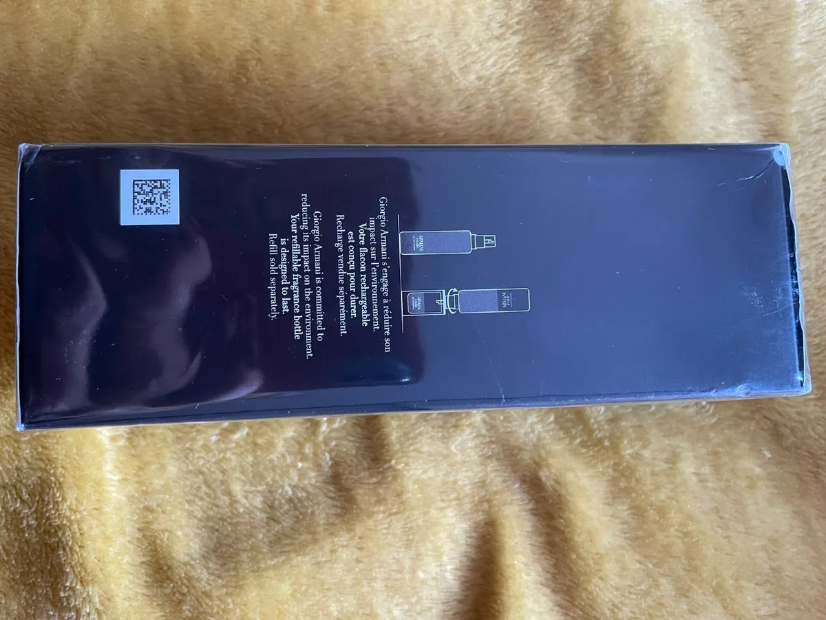 Armani Code aftershave 200mm new - Image 2