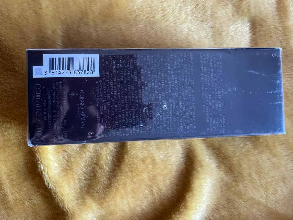 Armani Code aftershave 200mm new - Image 3