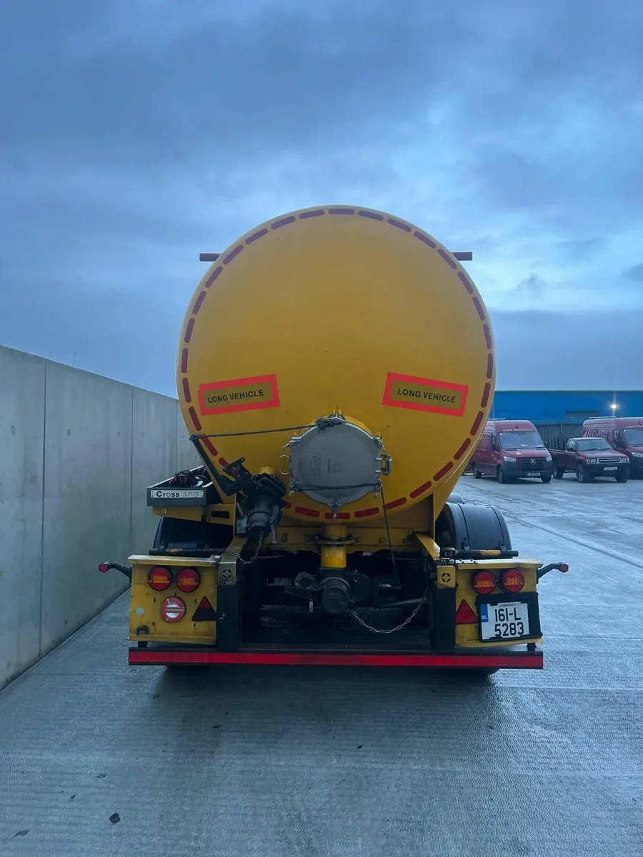 Crossland Bulk Tanker - Image 1