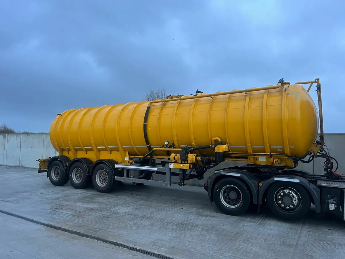 Crossland Bulk Tanker - Image 3