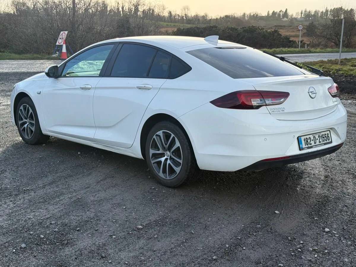 Opel Insignia 2018 <182> NCT 01/28 - Image 3