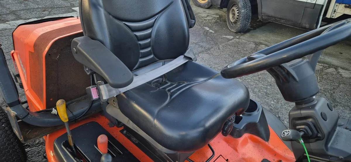 Kubota f3890 - Image 2