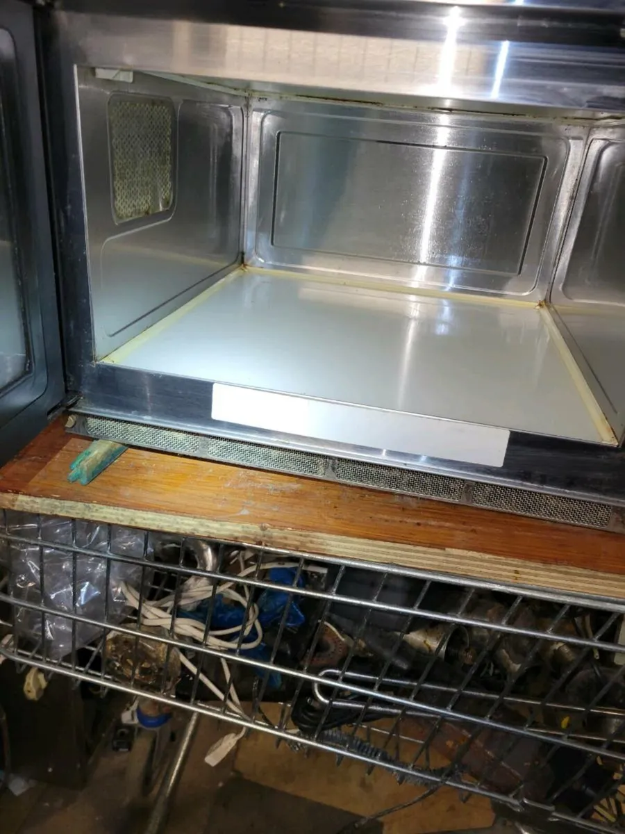 Microwave SAMSUNG 1850W - Image 3