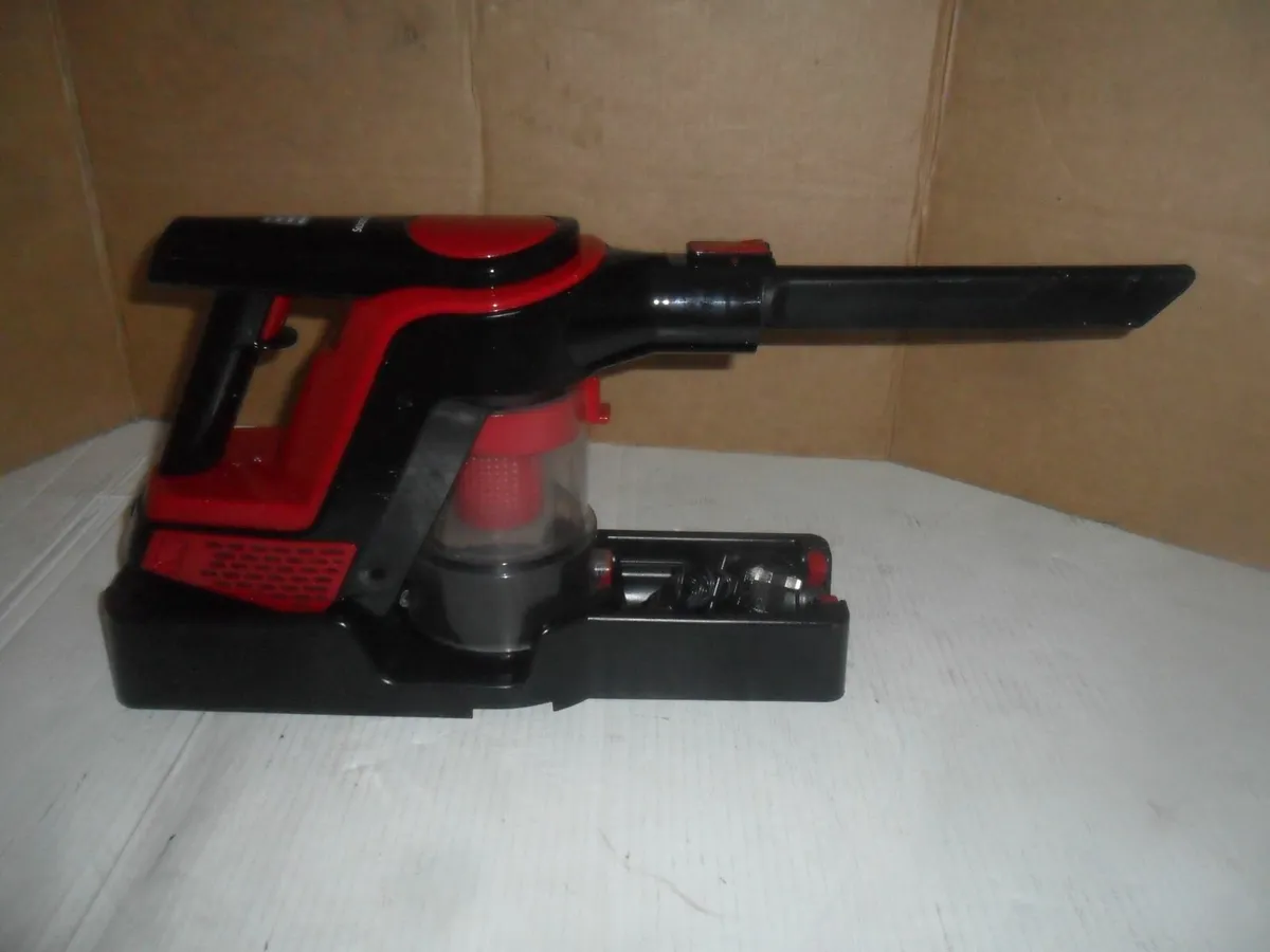 SilverCrest cordless vacuum cleaner - Image 1