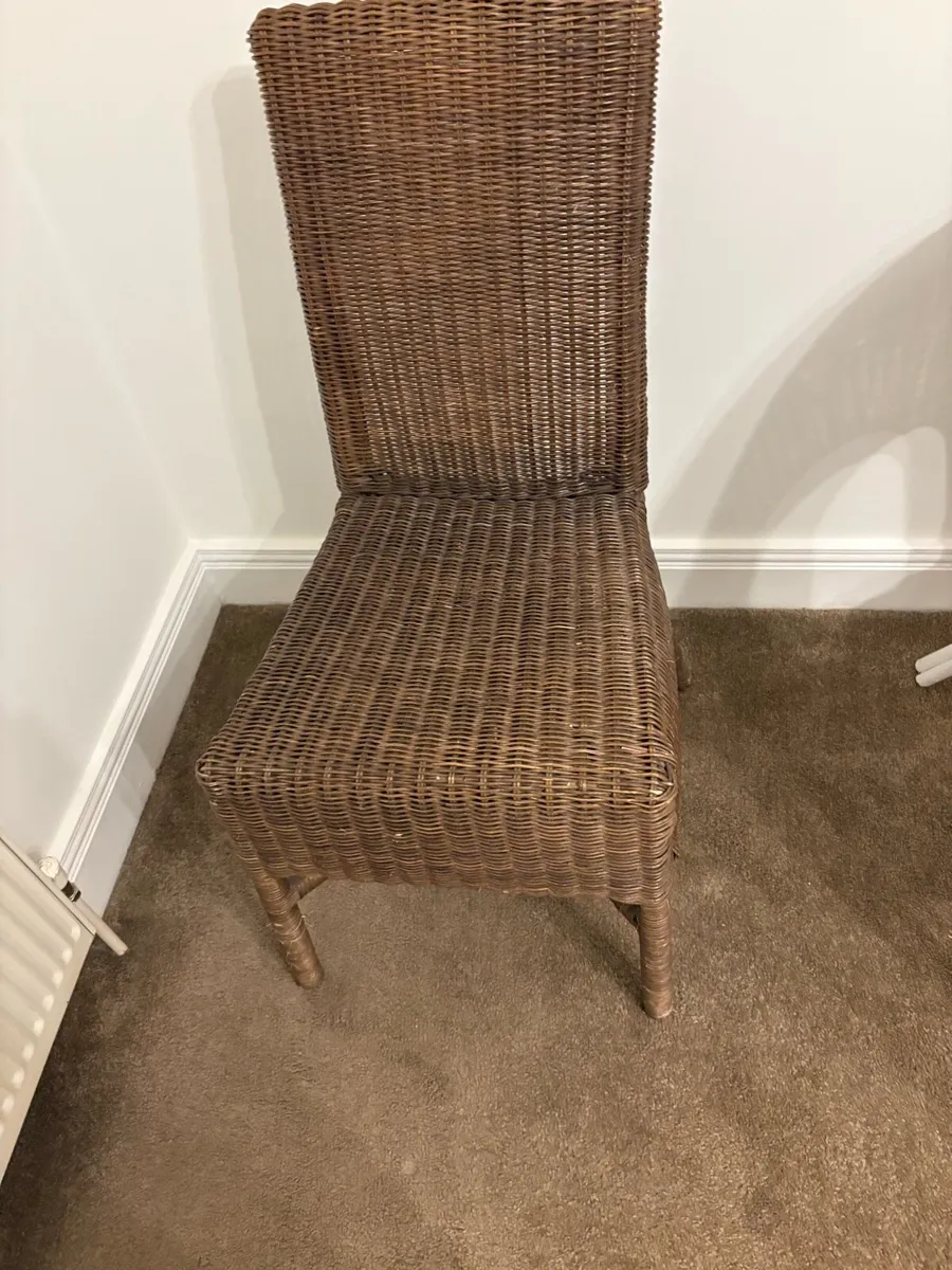 Wicker chairs - Image 3