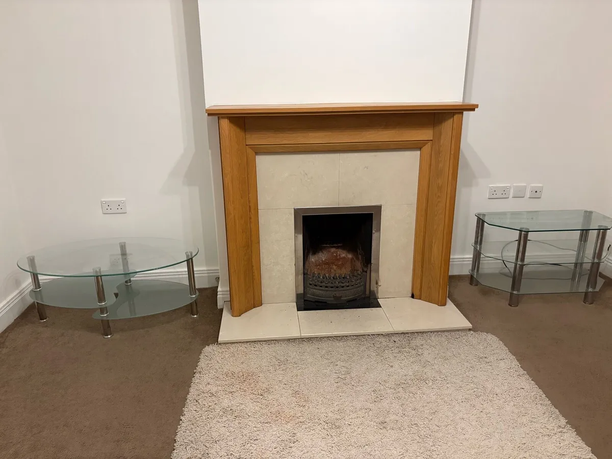 Glass tables - Image 1