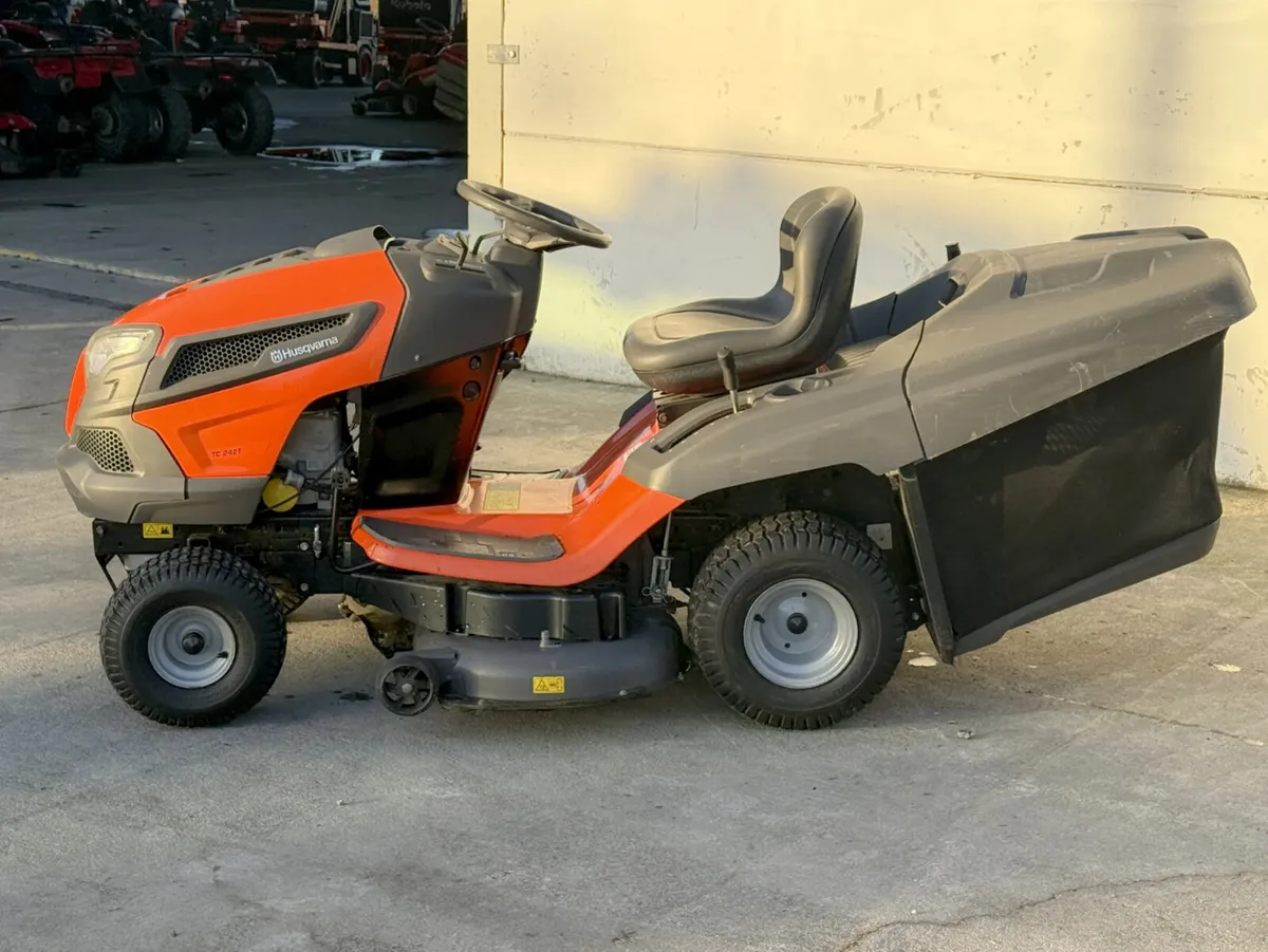 Used 2022 Husqvarna TC 242T Ride On Lawnmower - Image 2