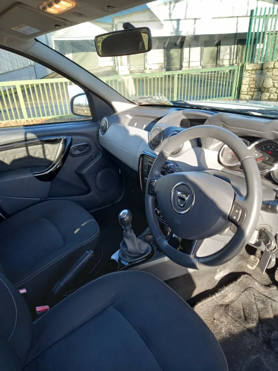 2015 Dacia Duster 1.5 Diesel - Image 4