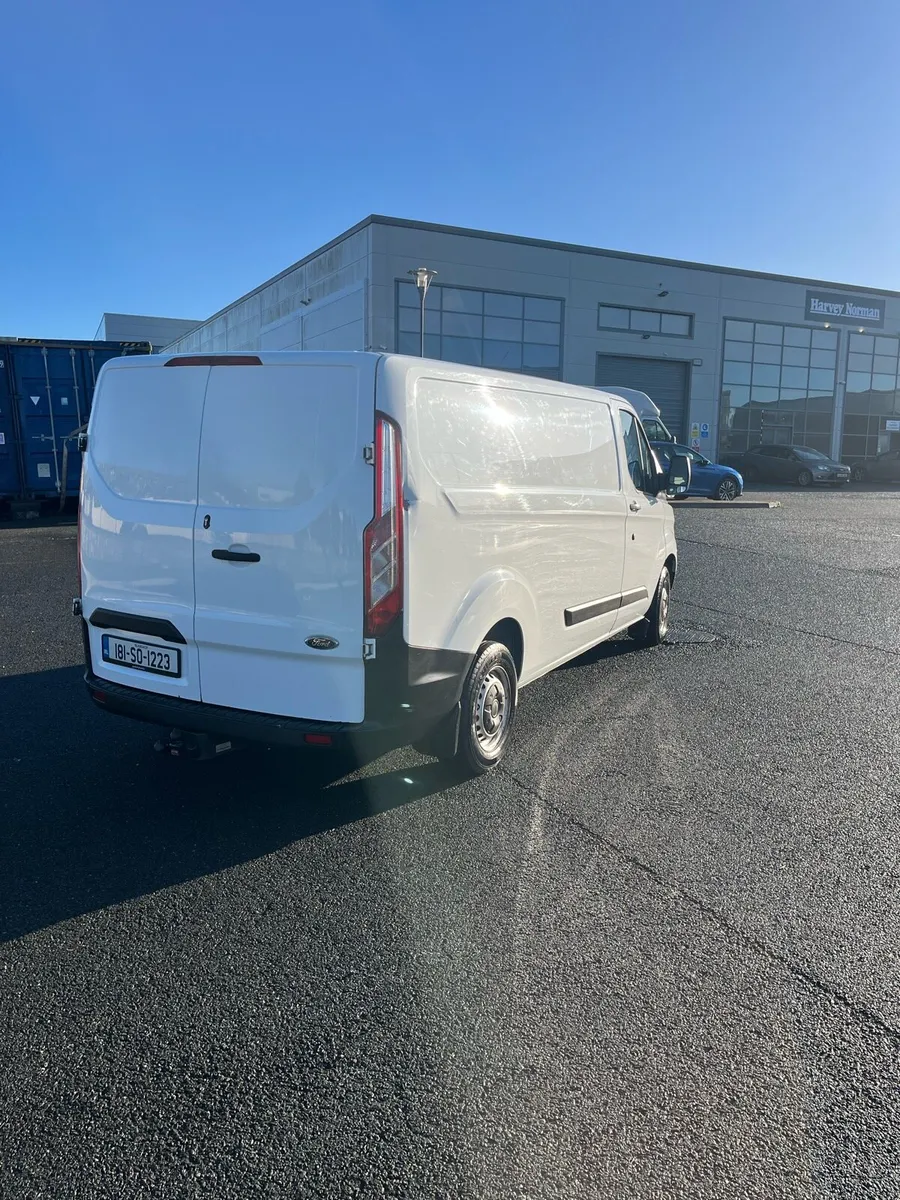 2018 Ford Transit Custom Van 2.0 Diesel - Image 2