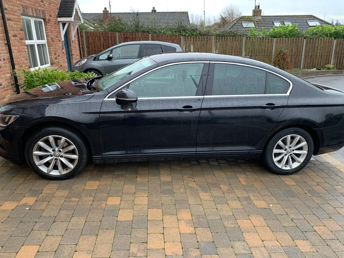 Volkswagen Passat 1.6 Diesel 162 - Image 4