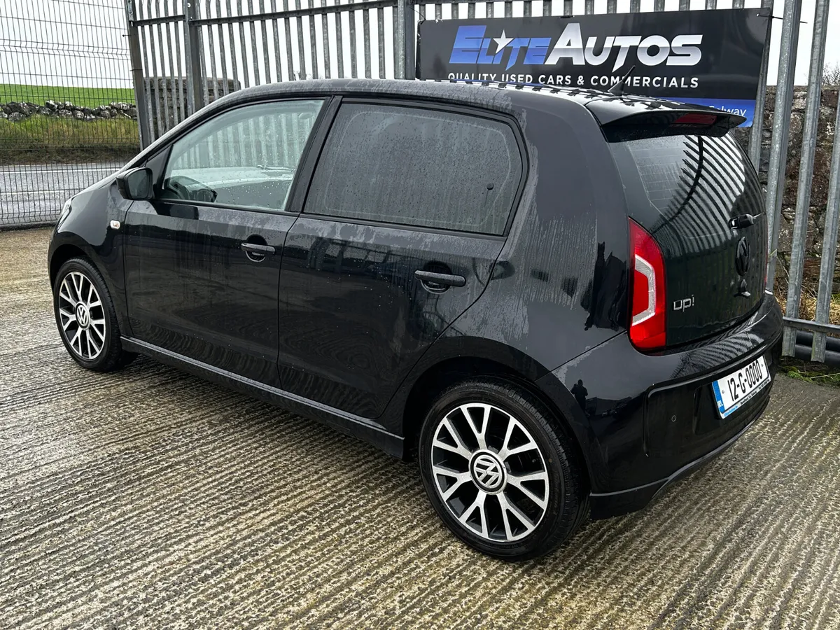 Volkswagen UP! Automatic 2012 - Image 2