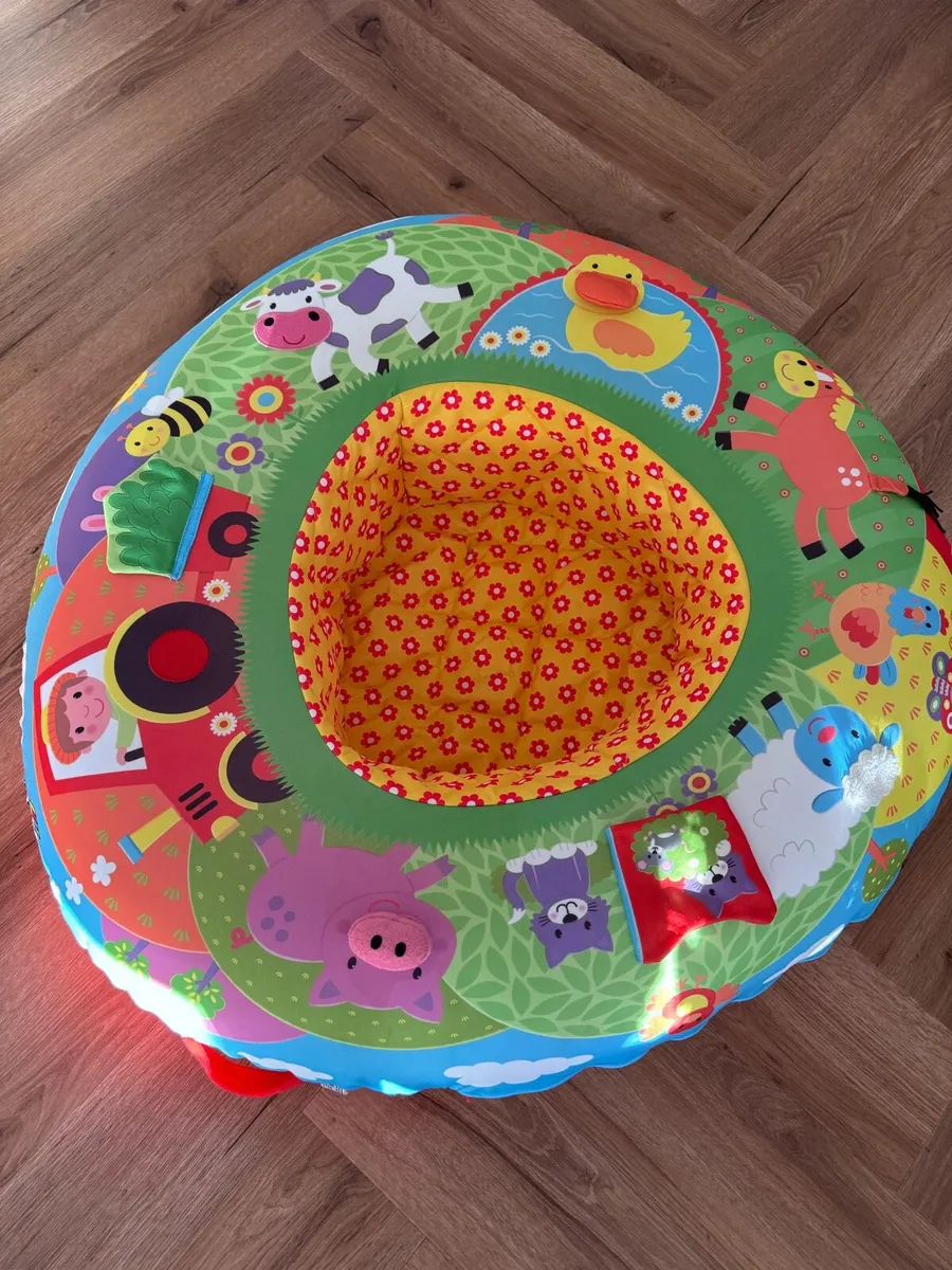 Baby Sit Me Up with Inflatable Ring