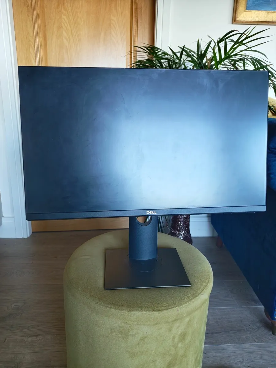 Dell P2419H Flat Panel Monitor - Image 2