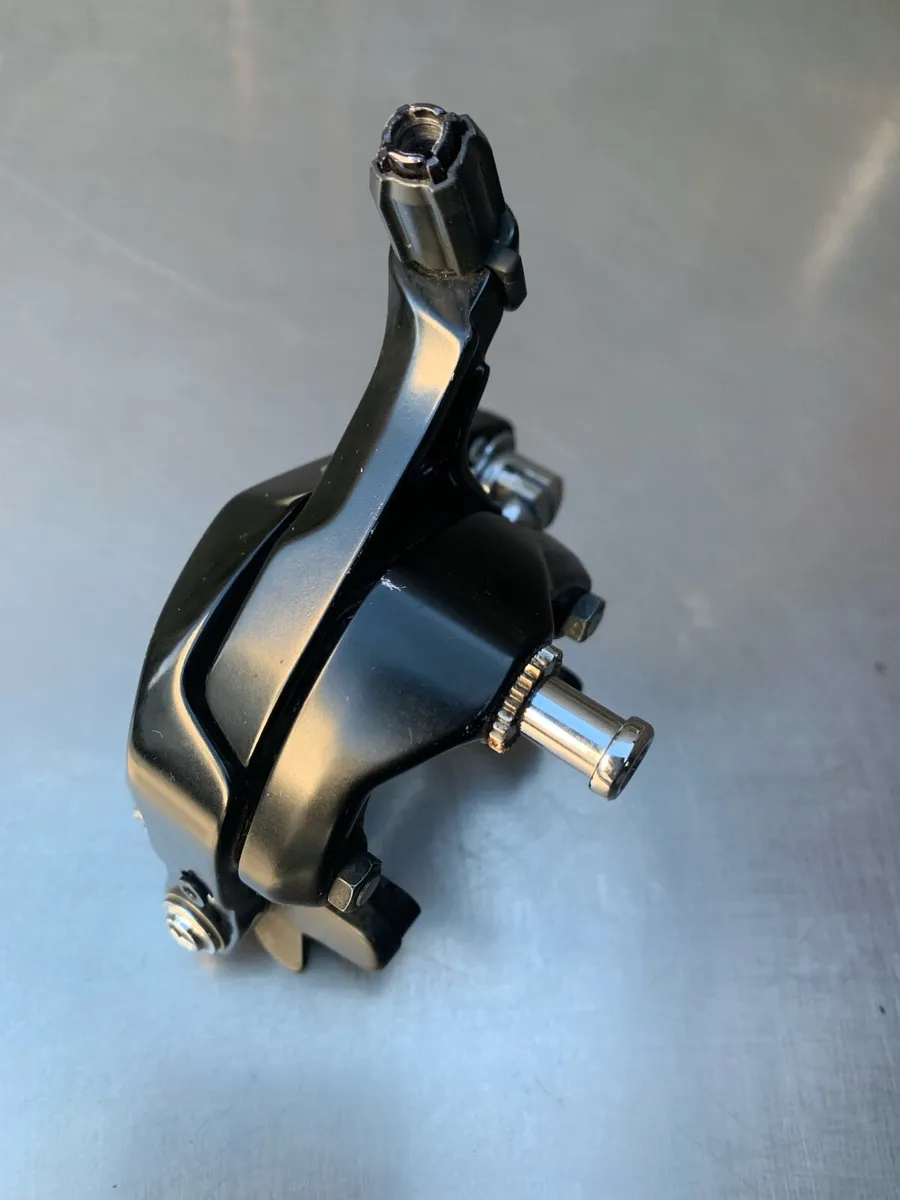 Shimano 105 brake caliper - Image 4