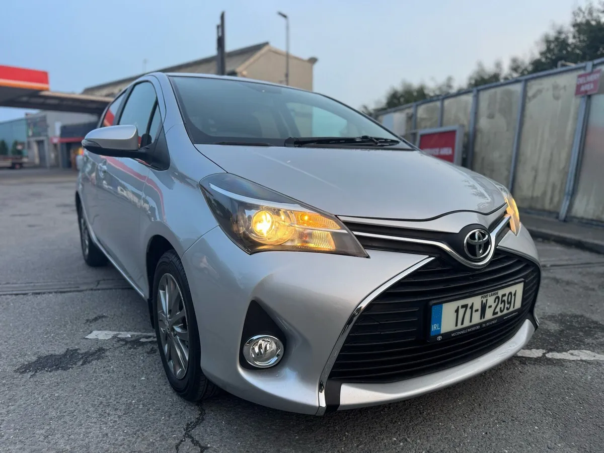 Toyota Yaris Sol - Image 2