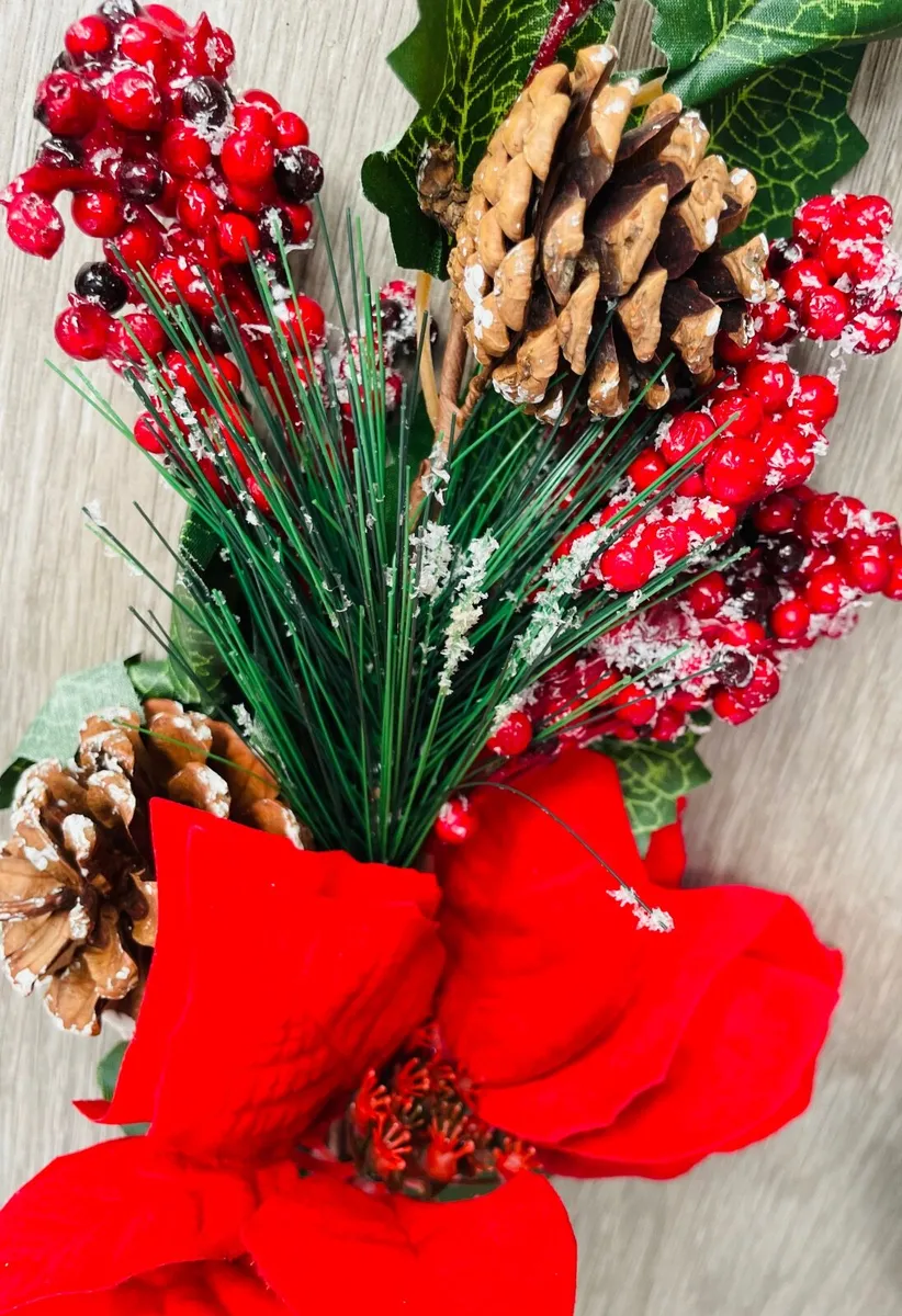 Collection of artificial red poinsettia and berry - Image 1