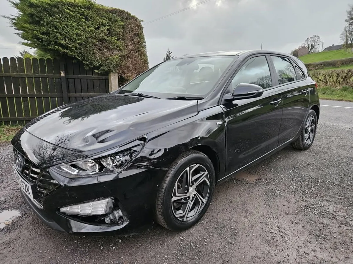 2022 Hyundai i30 - Image 1