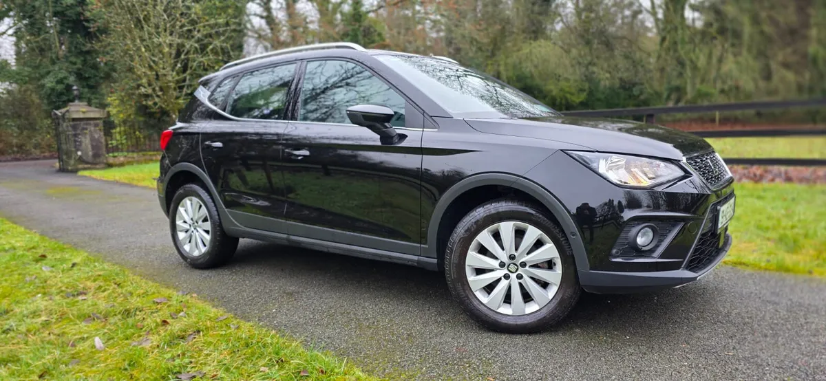 19 SEAT Arona EXCELLECE 1 LITRE TINY KMS - Image 3