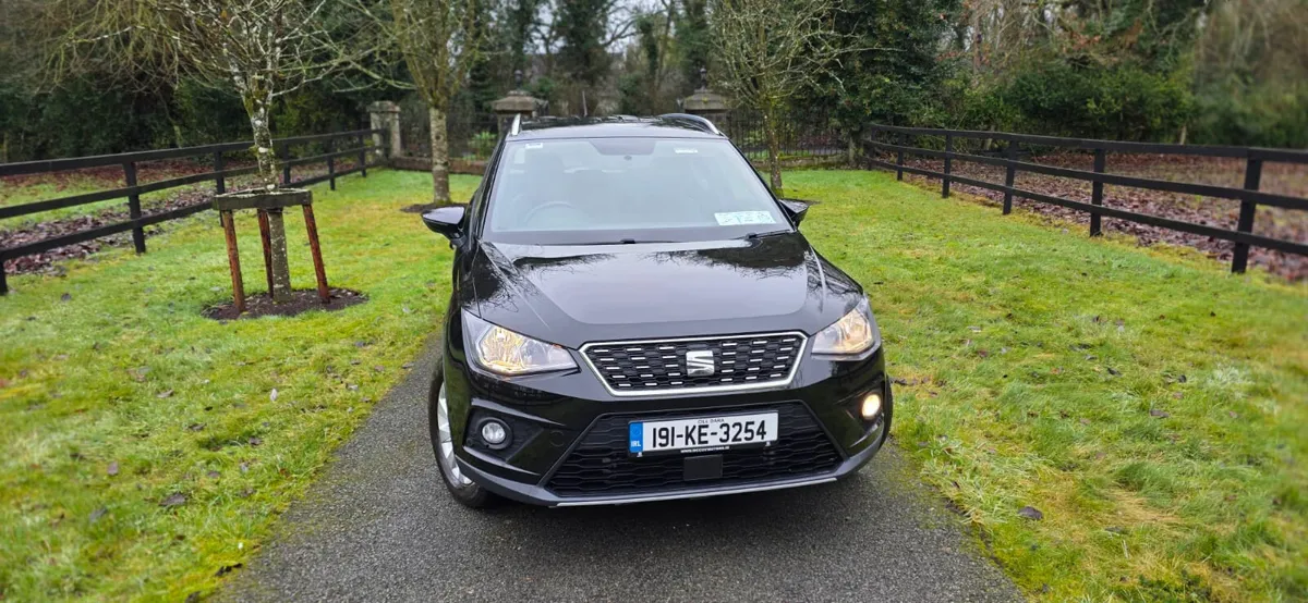 19 SEAT Arona EXCELLECE 1 LITRE TINY KMS - Image 2