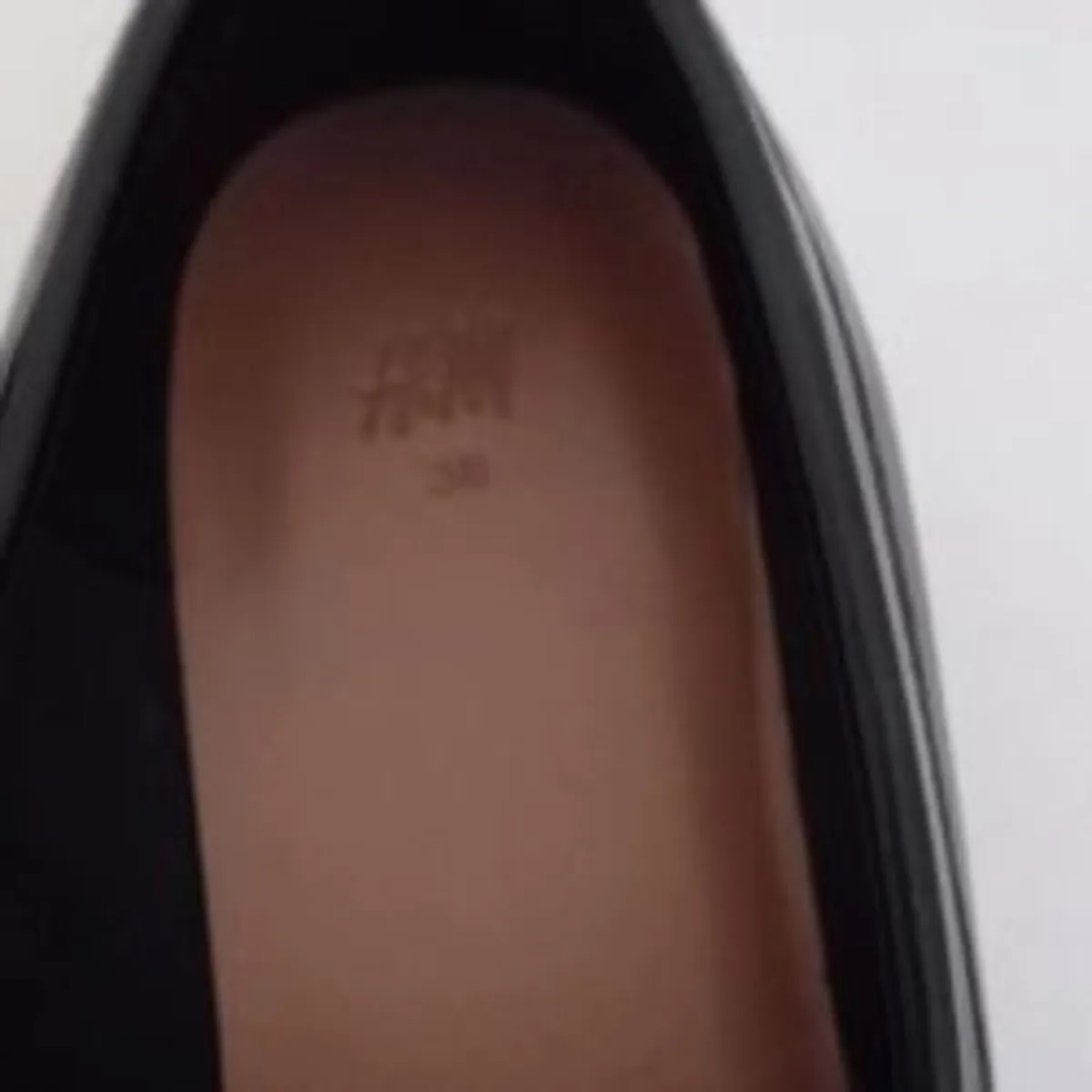 NEW Winter Shoes - Image 3