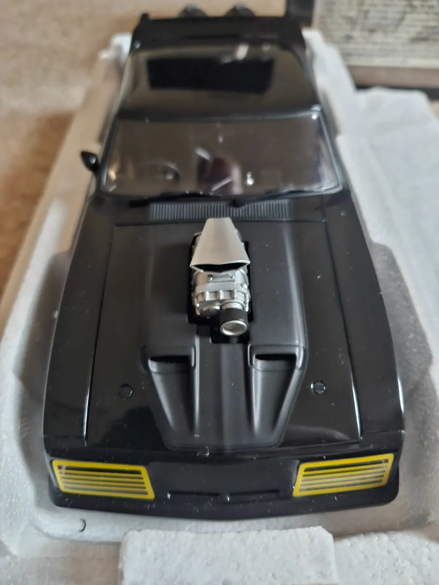 Corgi Autoart Mad Max The Road Warrior 1.18 - Image 2