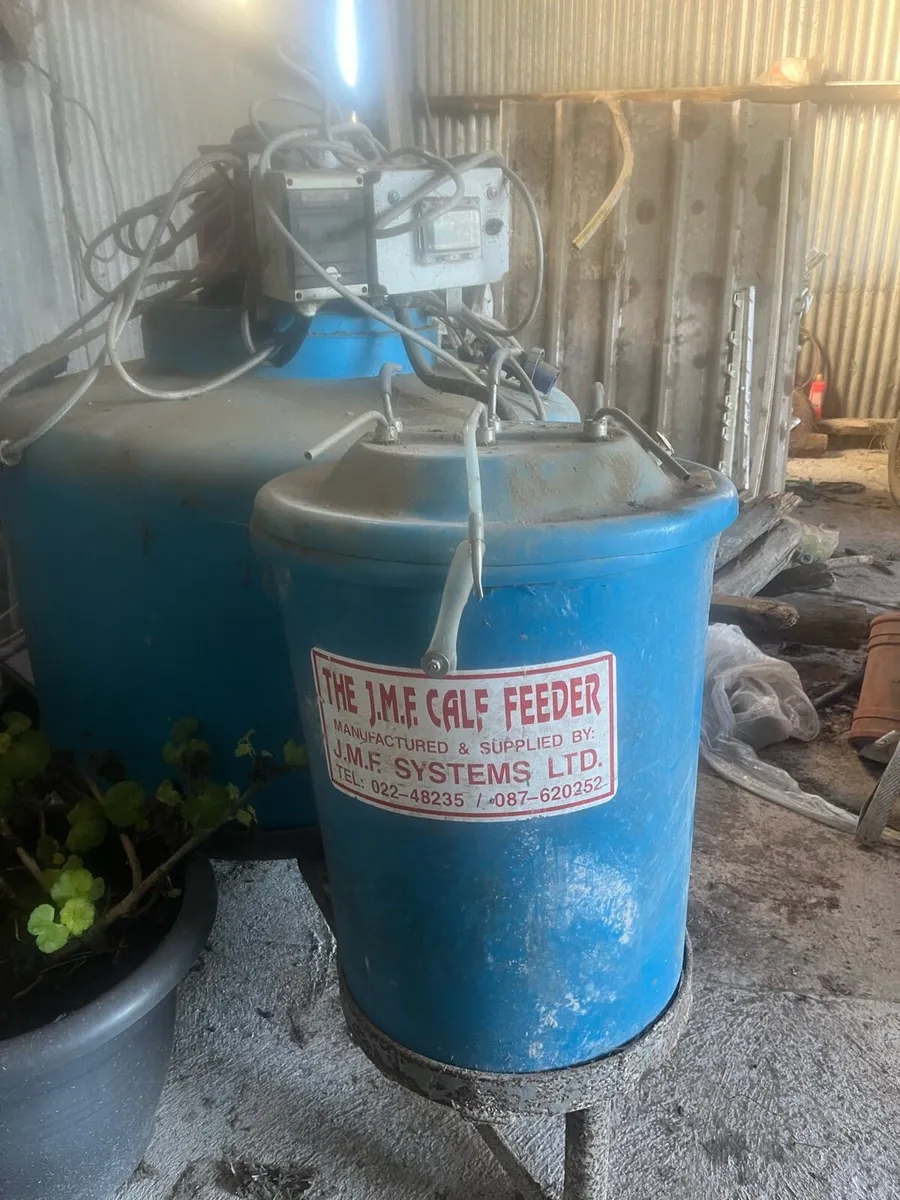 Jmf calf feeder - Image 1