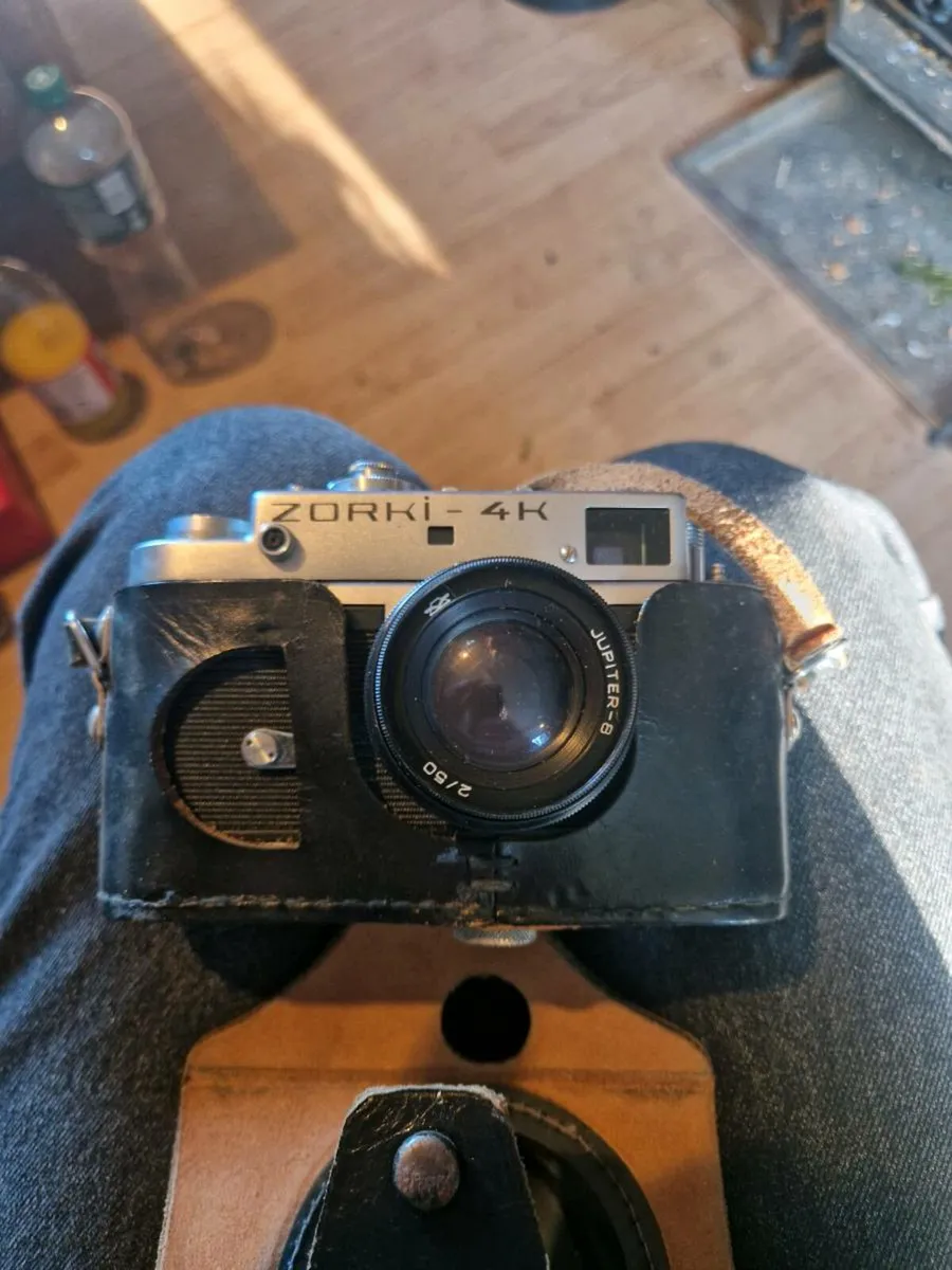 Antique camara - Image 2