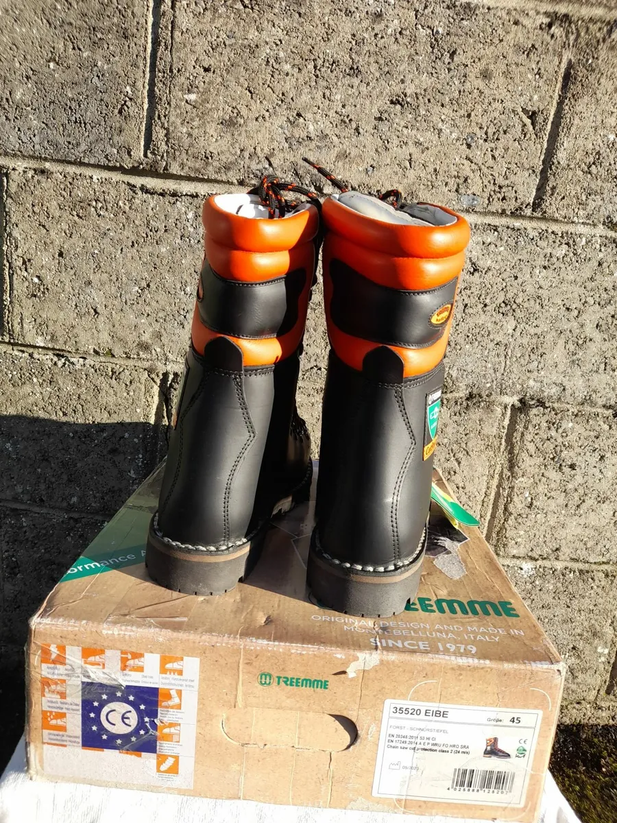 selling chainsaw boots - Image 4