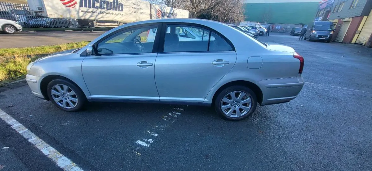 Toyota Avensis.   LOW Miealage. Fresh NCT 03.2027 - Image 3
