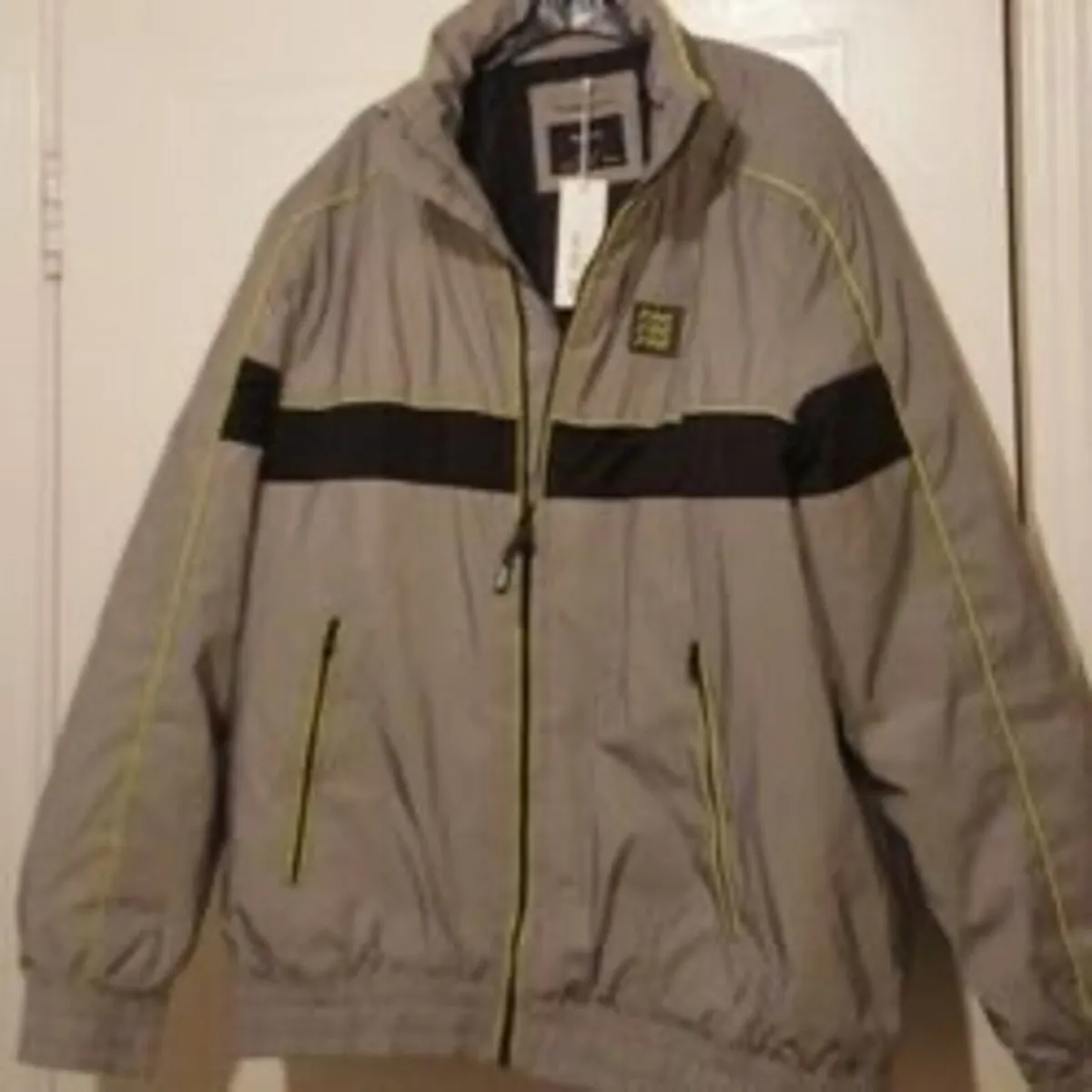 Men Padded Jacket NEW - Image 3