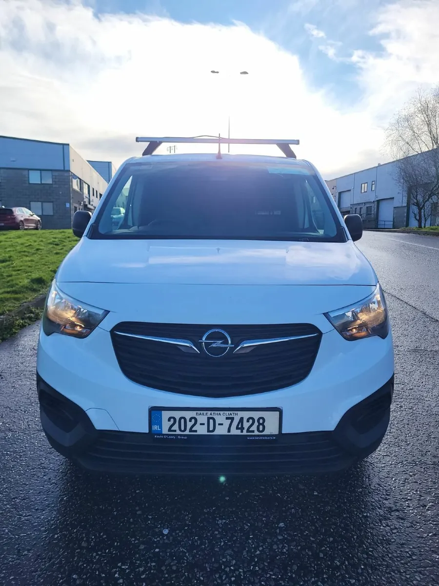 Opel Combo 2020 - Image 1