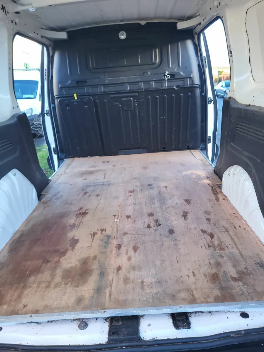 Opel Combo 2020 - Image 4