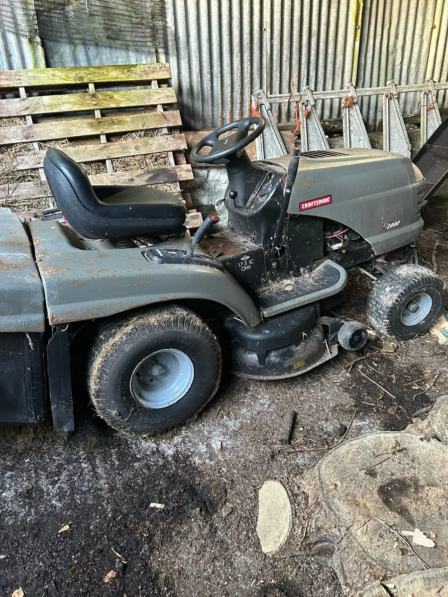 Ride on mower - Image 2