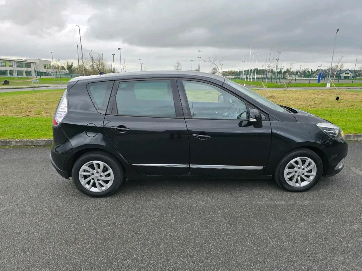 151 Renault Scenic Automatic - Image 3