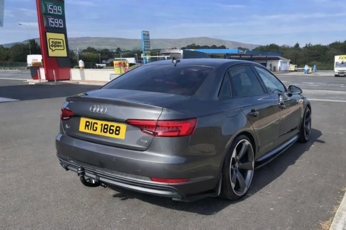 Audi A4 Sline 2016 - Image 4
