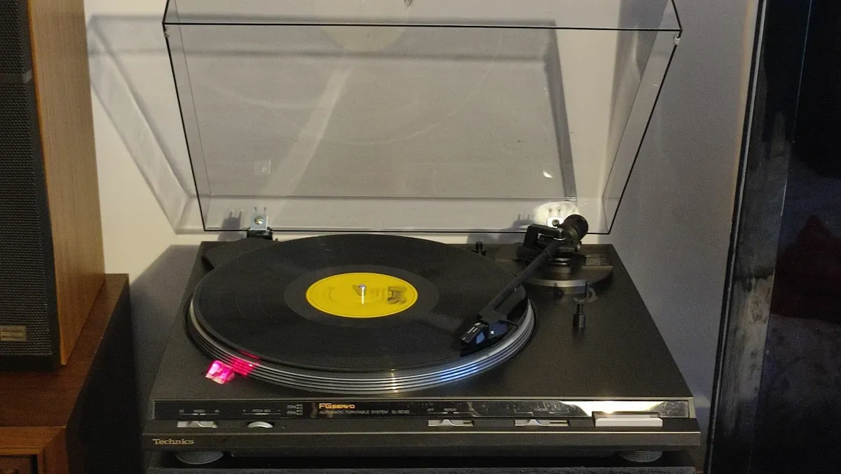 TECHNICS SL-BD3D turntable.Full Auto. Like new. - Image 1
