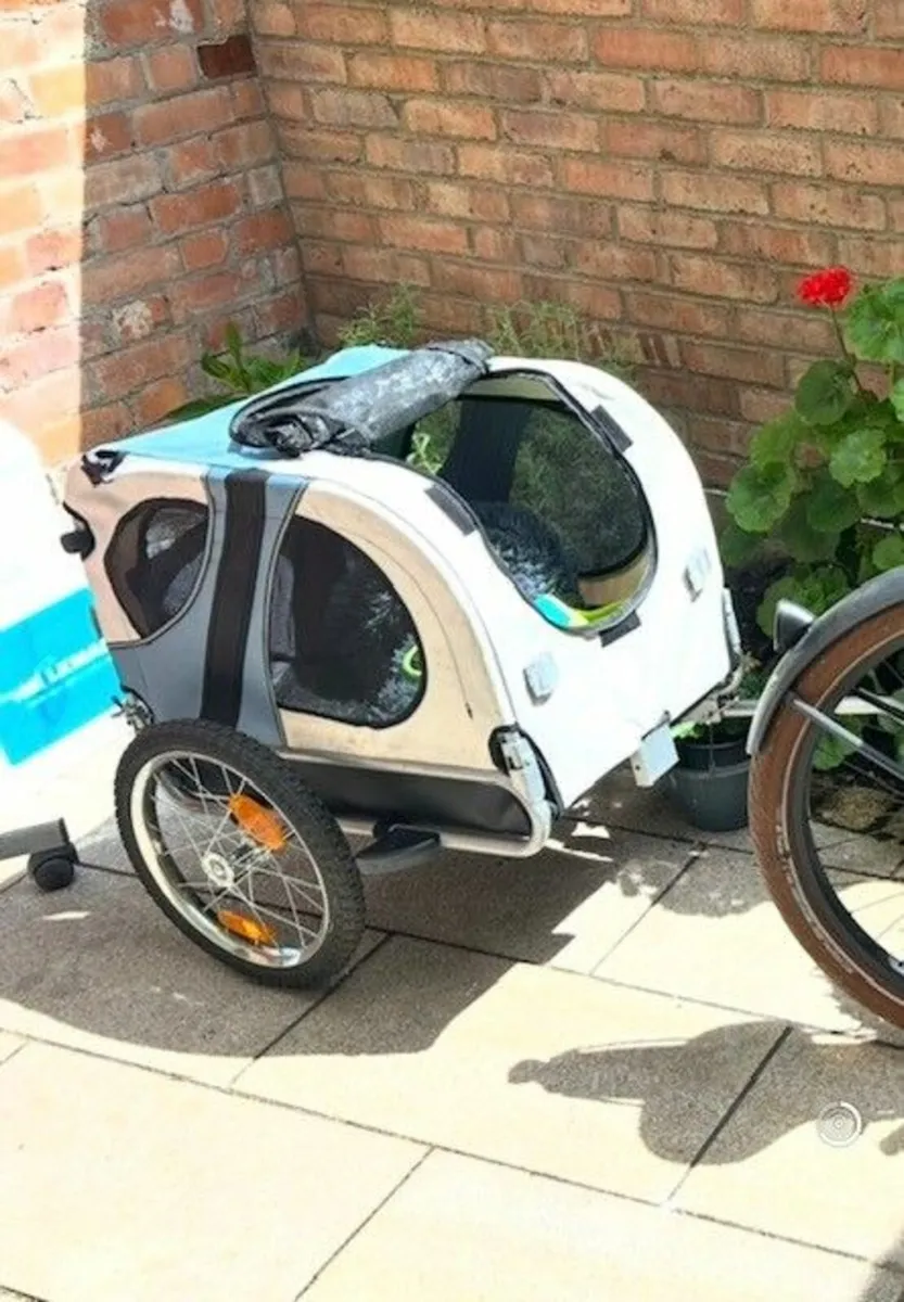 Swiss Made Dog Tow Along Trailer - Image 3