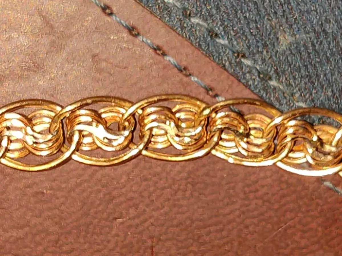 RARE TWIRLY TWIST 14CT Gold 5 Gram 8"Long Bracelet - Image 3